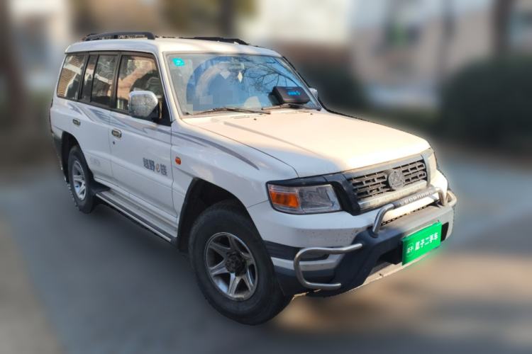 Used Leopaard Q6 2015 2.4L Manual 4x4 Excellence Edition
