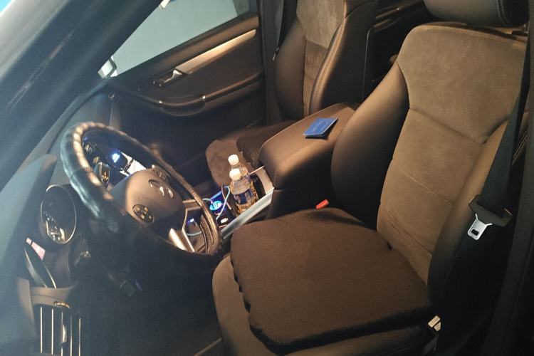 Used Mercedes-Benz R-Class 2014 R 320 4MATIC Business Model