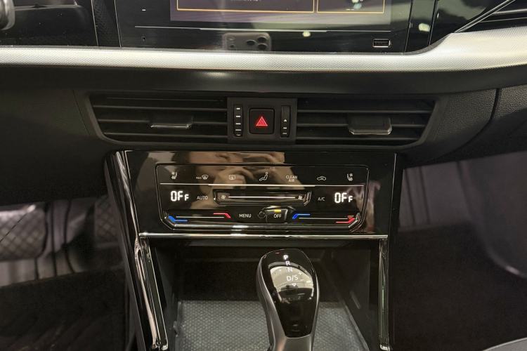 Used Volkswagen Passat 2024 380TSI Starry Dragon Edition