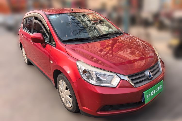 Used Venucia R50 2013 1.6L Automatic Fashion Edition