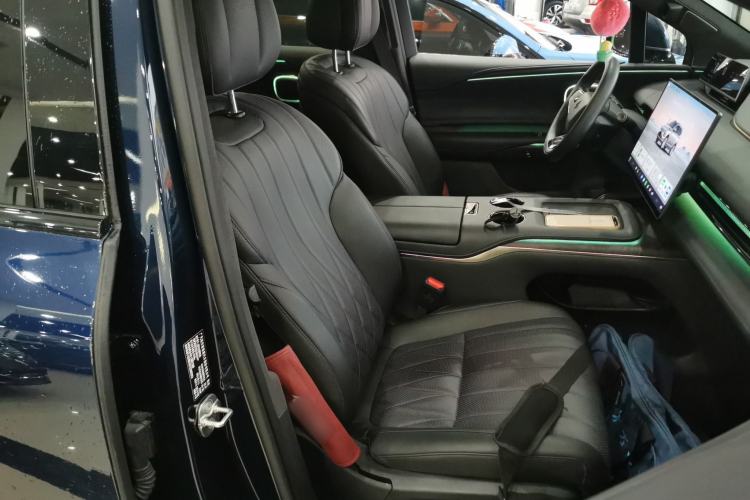 Used Hyptec HL 2025 700 Ultra Six-Seater All-Wheel-Drive LiDAR Version
