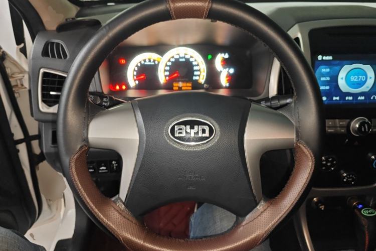 Used BYD F3 2015 Energy-Saving Edition 1.5L Automatic Luxury Model
