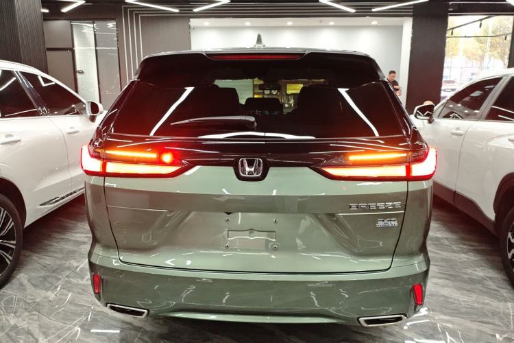 Used Honda Breeze 2023 240TURBO Four-Wheel Drive Luxury Edition 5 Seats
