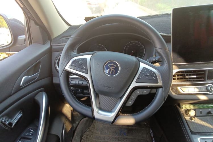 Used BYD Song New Energy 2019 Song DM 1.5TID Smart Connect Dynamic Model Steering Wheel