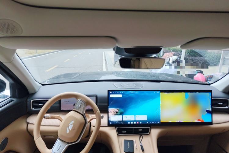 Used Chery T11 2026 Model 220 All-Wheel Drive Dual IMAX Theater Edition
