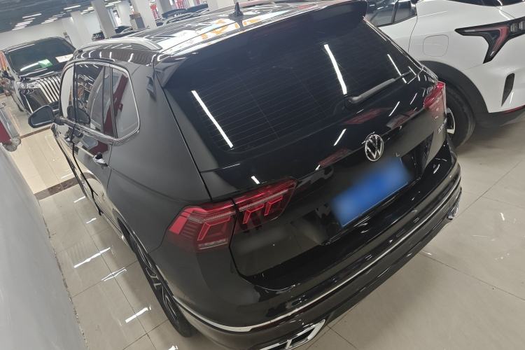 Used Volkswagen Tiguan L 2024 330TSI Automatic Two-Wheel Drive R-Line Enhanced Edition Rear Left 45 Deg