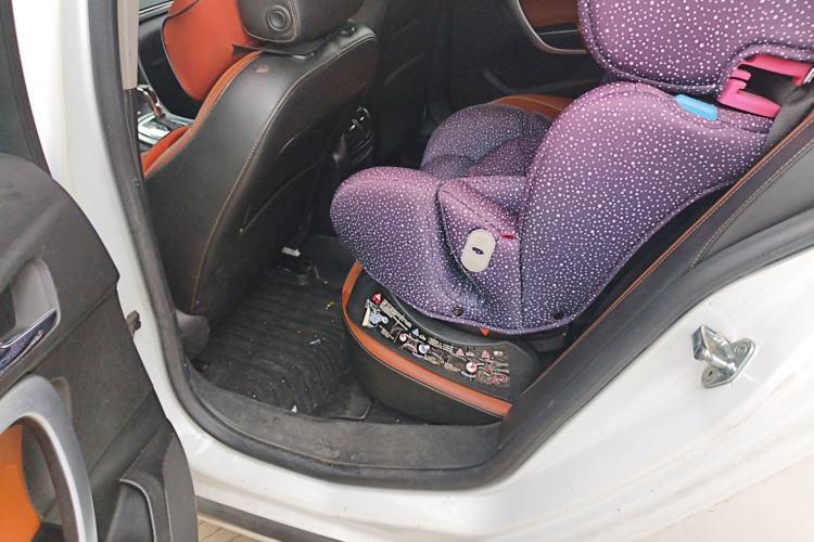 Used Buick Regal 2015 1.6T Elite Tech Model Left Rear Seat