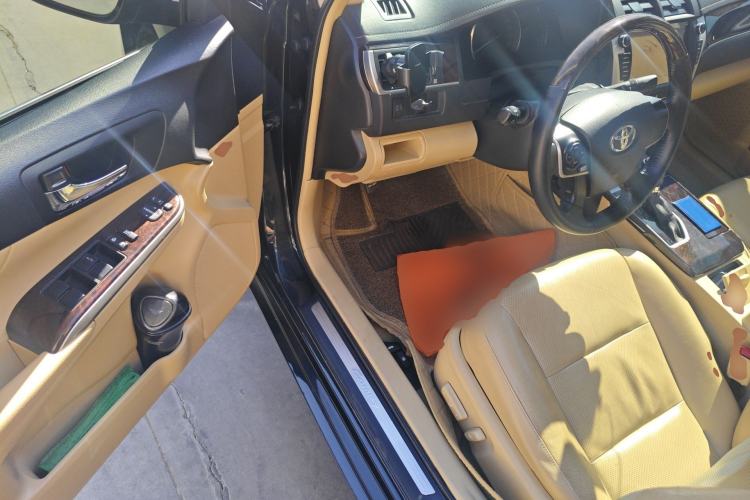 Used Toyota Camry 2016 2.0G 10th Anniversary Leading Edition