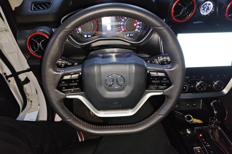 Used BAIC Off-Road BJ20 2018 1.5T CVT Luxury Model Steering Wheel