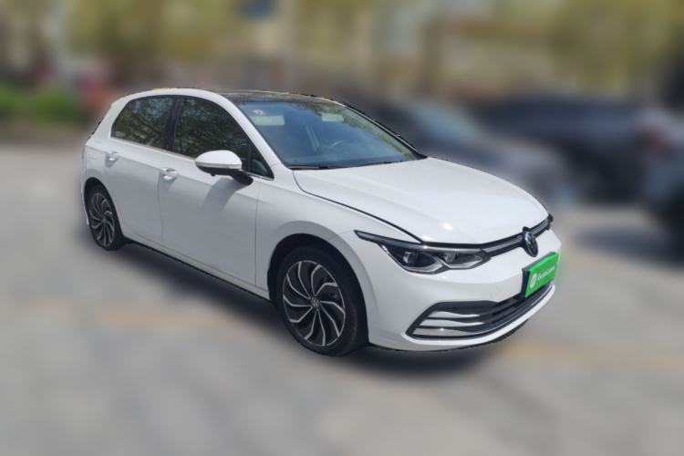 Used Volkswagen Golf 2021 280TSI DSG Pro Front Right 45 Deg