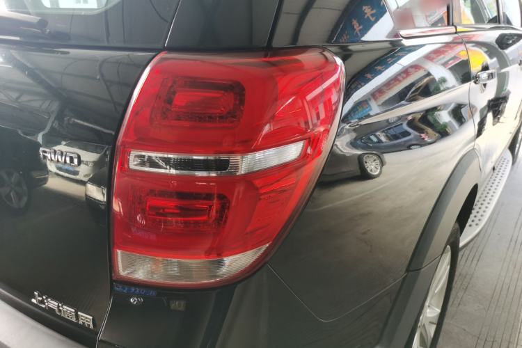 Used Chevrolet Captiva 2017 2.4L 4x4 Flagship Edition 7-Seater