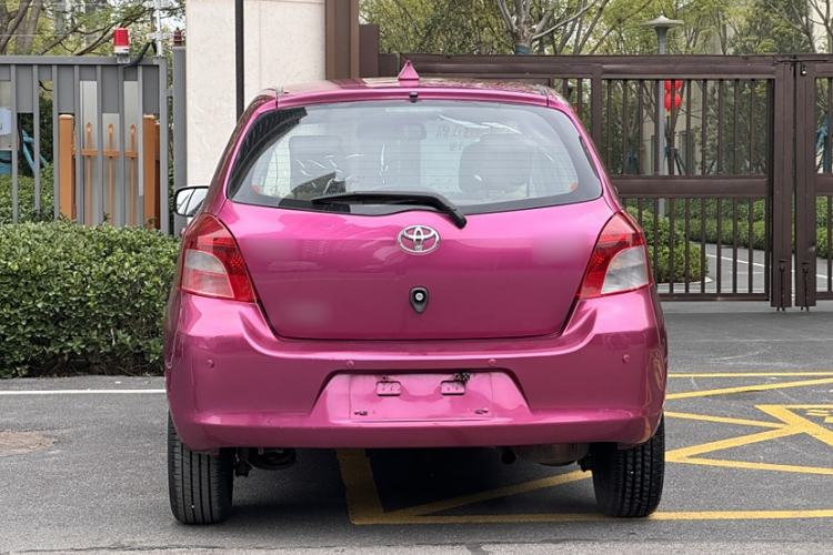 Used Toyota Yaris 2011 1.6E Automatic Charm Edition
