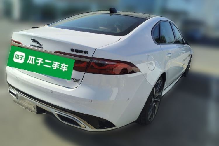 Used Jaguar XFL 2024 2.0T P300 Four-Wheel Drive Flagship Sport Gold Edition Rear Right 45 Deg