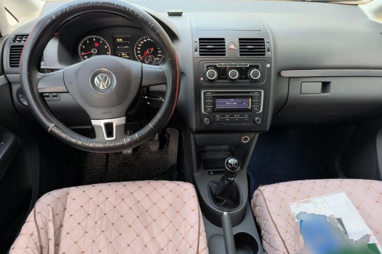 Used Volkswagen Touran 2015 1.4T Manual Fashion Edition 5-Seater