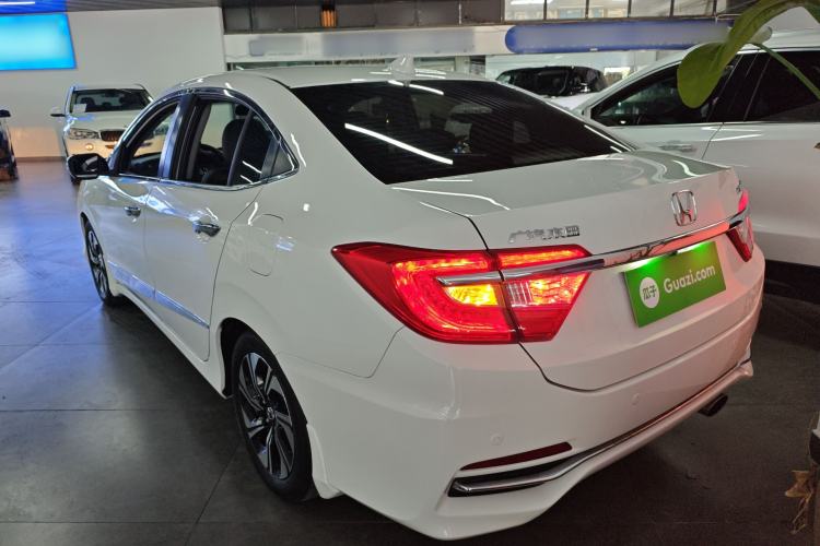 Used Honda Crider 2016 1.8L CVT Luxury Edition
