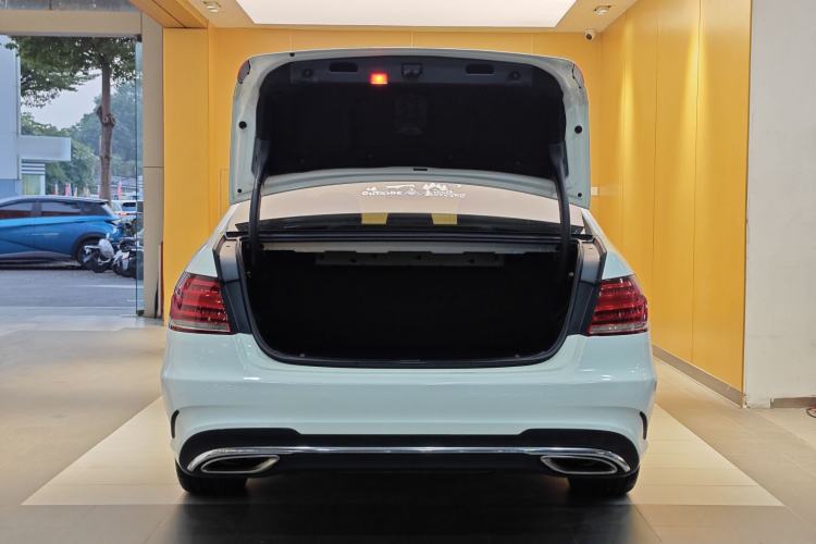 Used Mercedes-Benz E-Class 2015 Facelift E 200 L Sport Edition