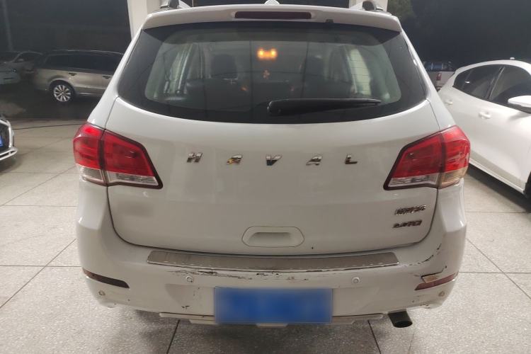 Used Haval H6 2014 Upgraded Model 2.0T Diesel Manual Two-Wheel Drive Elite Version