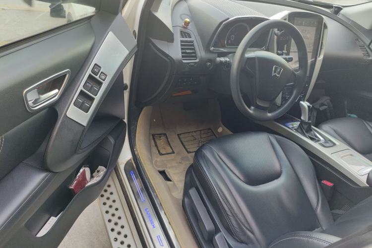 Used Luxgen U6 SUV 2015 1.8T Enhanced Charm Edition