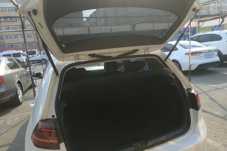 Used Volkswagen Golf 2020 Zhiai Edition 280TSI DSG Luxury Model