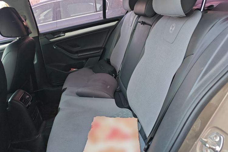 Used Volkswagen Sagitar 2017 180TSI Automatic Luxury Edition