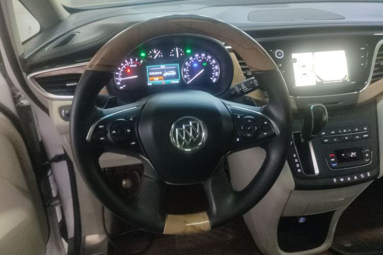 Used Buick GL8 2018 ES 28T Comfort Model China VI Standard