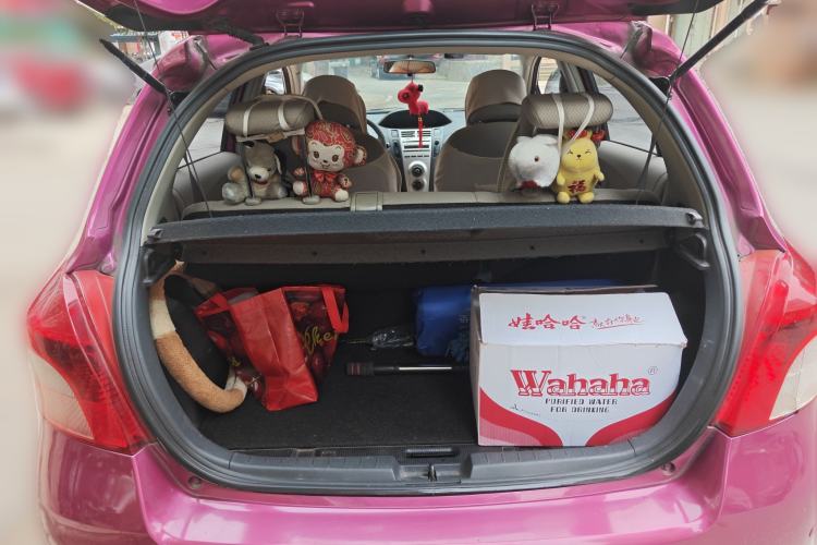 Used Toyota Yaris 2009 1.6E Automatic Comfort Edition Trunk