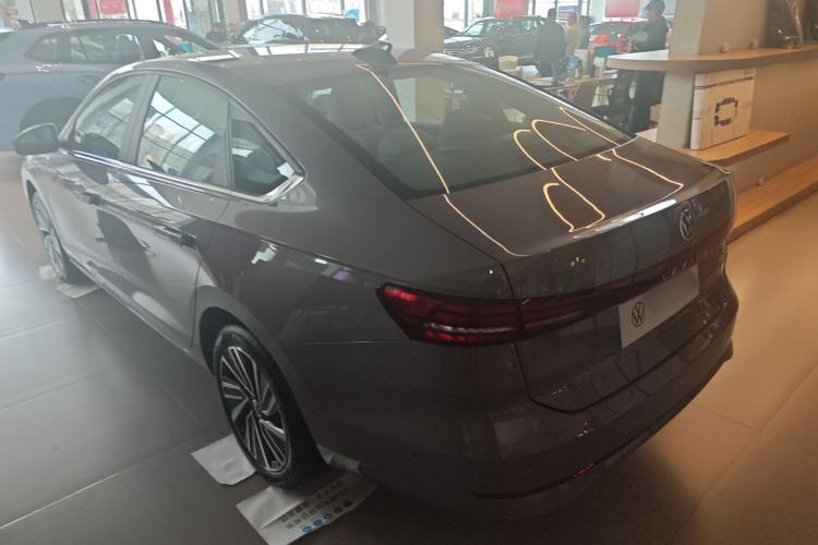 Used Volkswagen Lavida 2026 Pro 300TSI Starry Zhi Yi Edition Rear Left 45 Deg