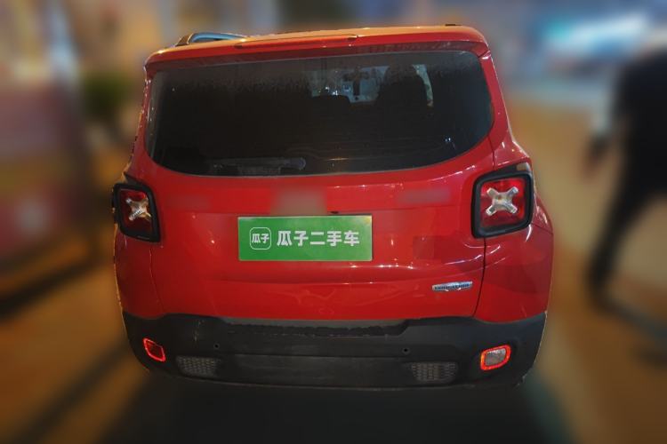 Used Jeep Renegade 2017 180T Automatic High-Energy Version Rear