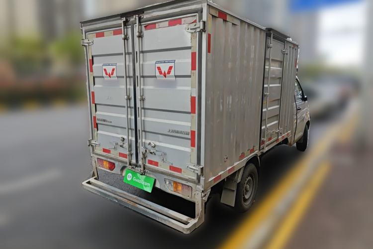 Used Wuling Rongguang New Truck 2023 2.0L Single-Row Base Version LJM20B Rear Right 45 Deg