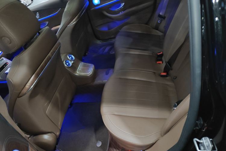 Used Mercedes-Benz E-Class 2023 Facelift E 260 L
