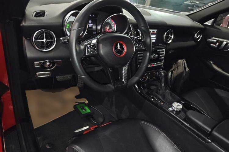 Used Mercedes-Benz SLK-Class 2011 SLK 200 Fashion Model
