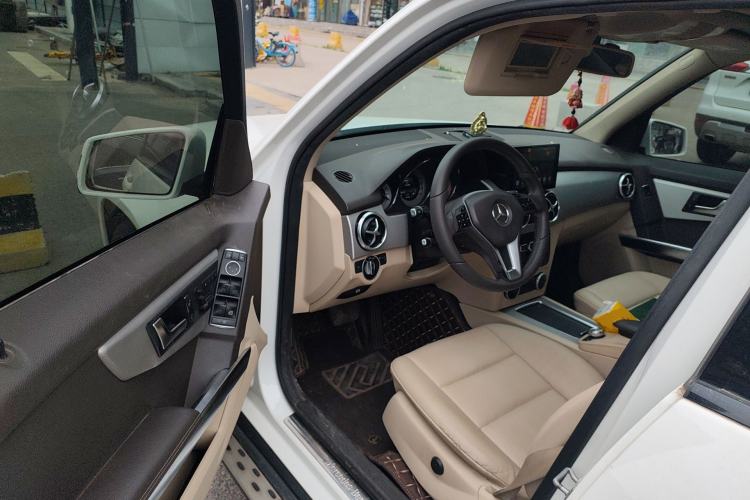 Used Mercedes-Benz GLK-Class 2014 GLK 260 4MATIC Dynamic Model
