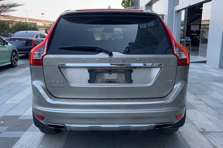Used Volvo XC60 2016 T5 Smart Version