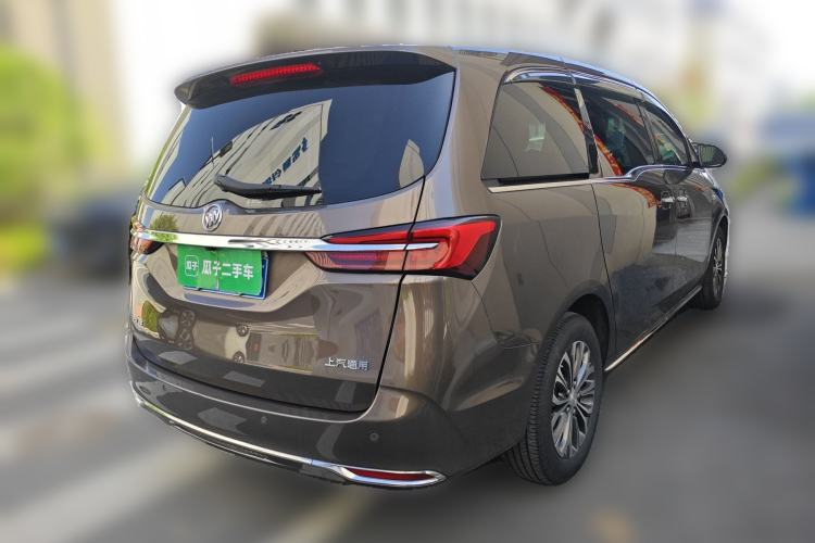 Used Buick GL8 2023 Facelifted Land Cruiser Executive Luxury Version Rear Right 45 Deg