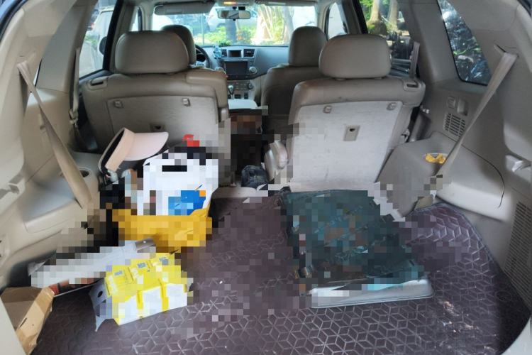 Used Toyota Highlander 2013 2.7L Two-Wheel Drive 7-Seater Zijin Edition
