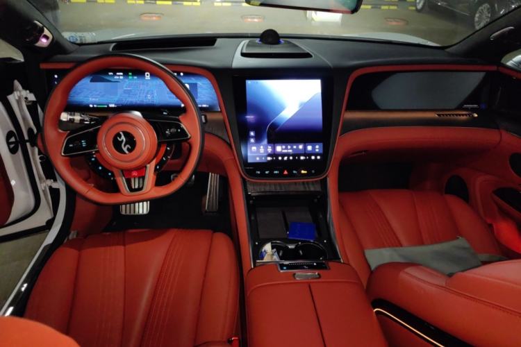 Used Yangwang U7 2025 EV Four-Seat Flagship Edition
