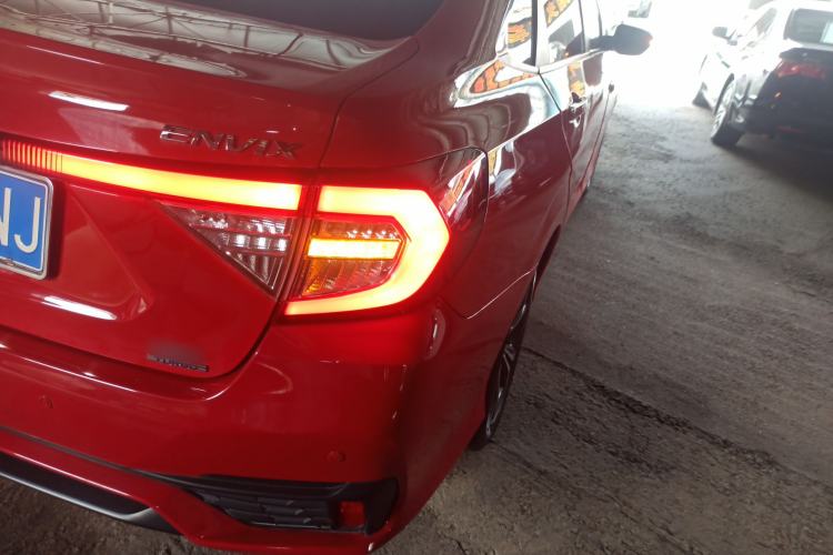 Used Honda Envix 2022 180TURBO CVT Comfort Version
