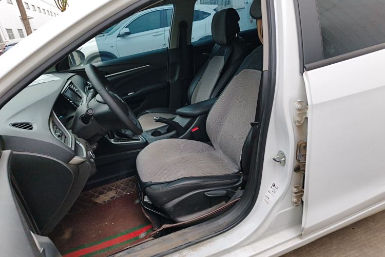 Used Buick GT 2021 1.3T Automatic Mild Hybrid Elite Version Left Front Seat