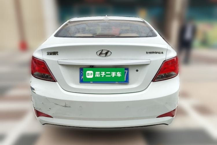 Used Hyundai Verna (older generation) 2014 1.4L Manual Smart GLS Trim