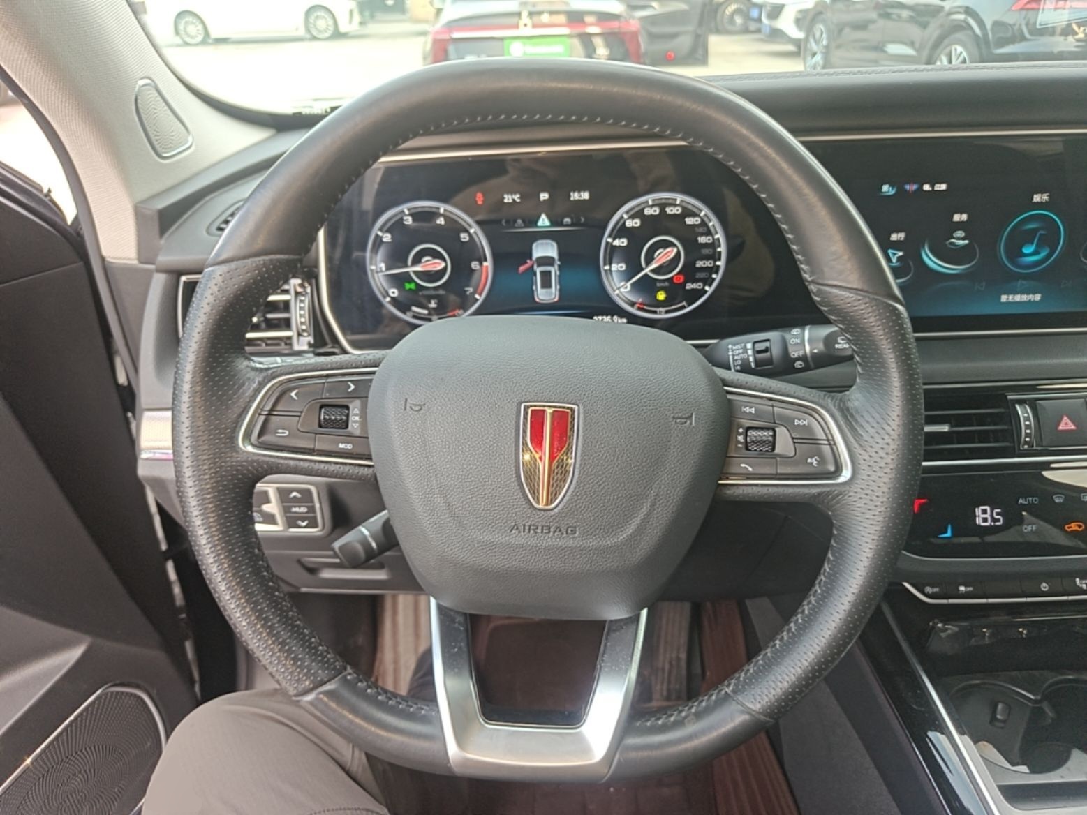Hongqi HS5 2022 Revised Version 2.0T Smart Connect Flagship Edition — снимка 13