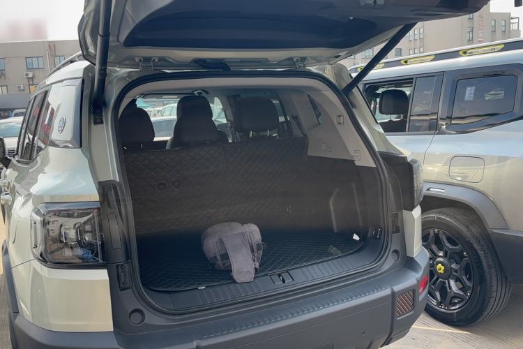 Used JETOUR Shanhai T1 2025 150 km Heading South