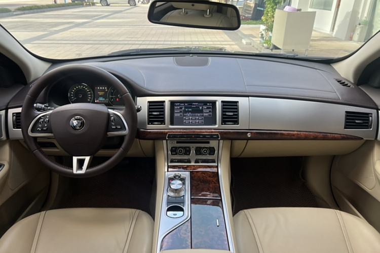 Used Jaguar XF 2014 XF 2.0T Luxury Edition