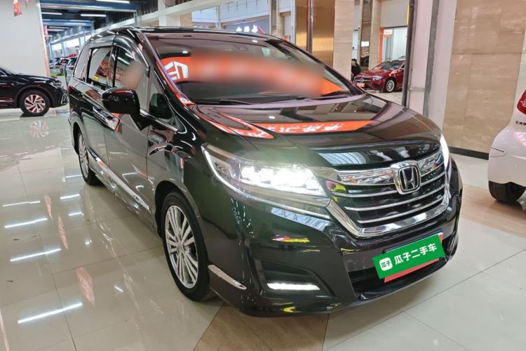 Used Honda Elysion 2016 2.4L Supreme Edition

