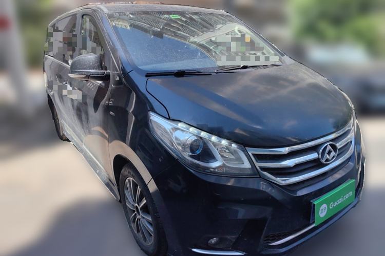 Used SAIC MAXUS G10 2016 2.0T Automatic Luxury Executive Edition Front Right 45 Deg