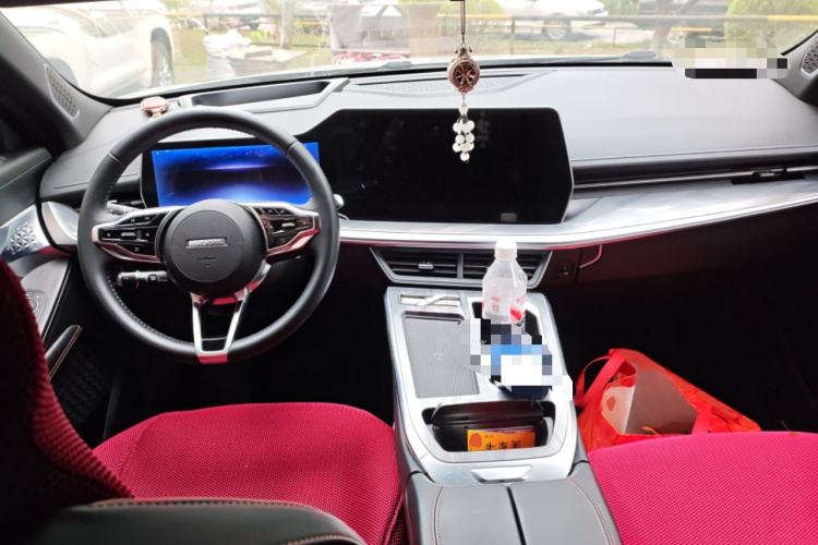 Used Haval XY 2022 1.5T Smart Edition Center Console