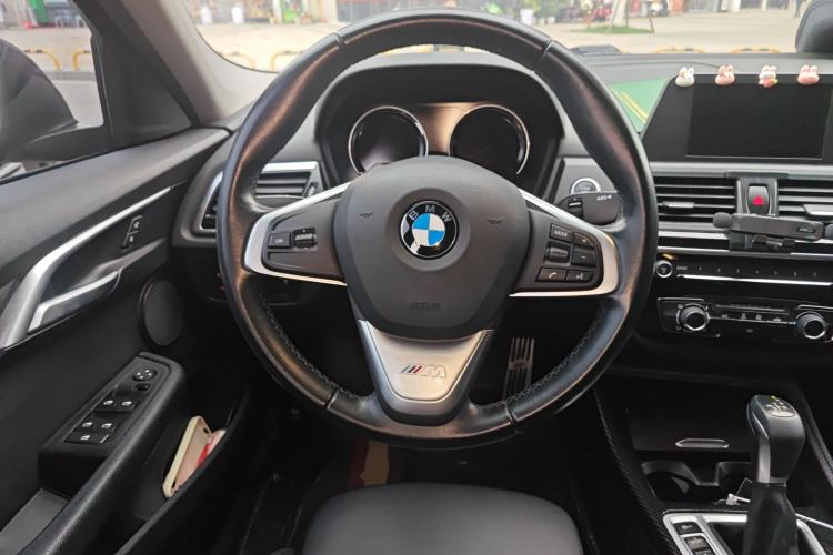 Used BMW 1 Series 2018 118i Sport Edition Steering Wheel