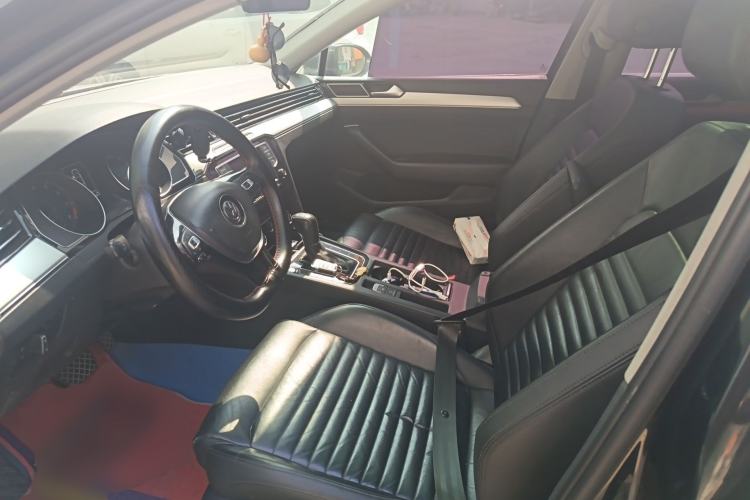 Used Volkswagen Magotan 2017 330TSI DSG Leading Model Left Front Seat