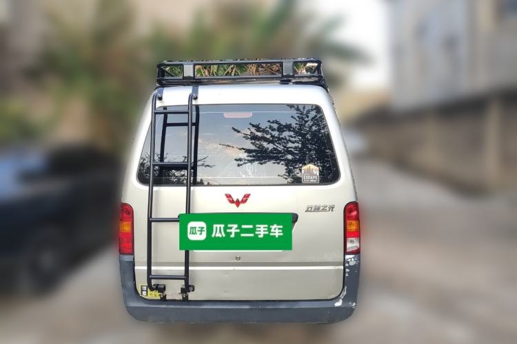 Used Wuling Zhiguang 2013 1.0L Practical Version