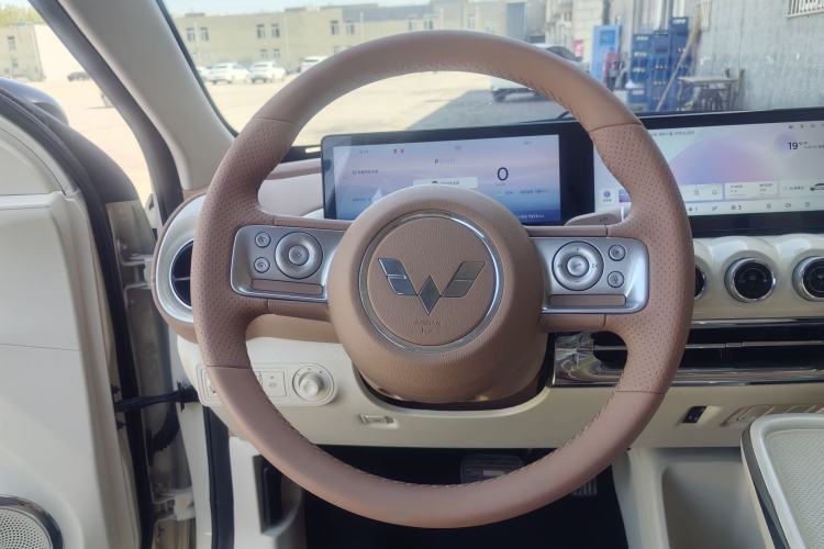 Used Wuling Bingo 2025 410 km Lingxi Deluxe Edition Interior 2