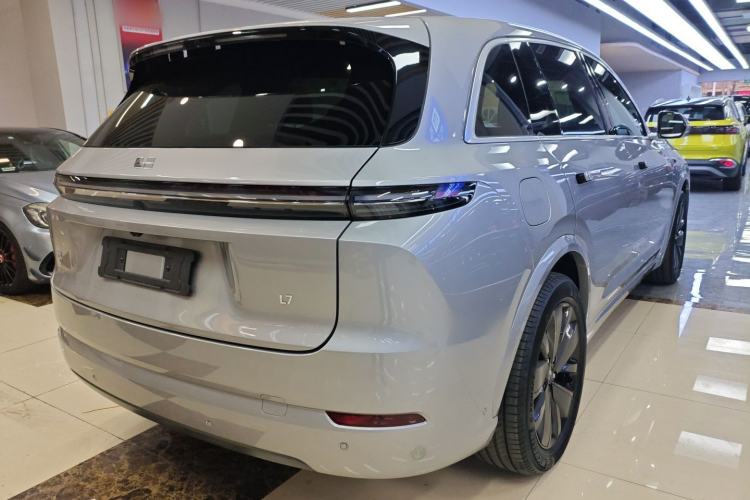 Used Li Auto L7 2025 Pro Smart Refresh Edition